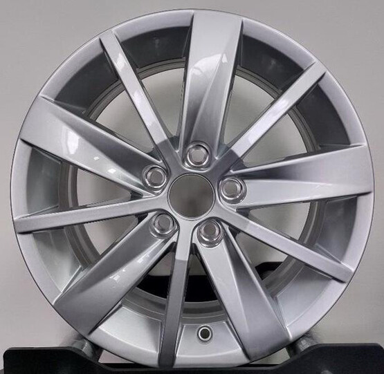Диск Скад Tosa Vw Polo 15x6 5x100 ET40 DIA57 SILVER