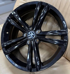 Диск Iwheel Ivf-3111 18x8 5x112 ET35 DIA57.1 B